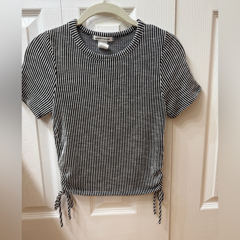 Black and White Striped Short Sleeve Top